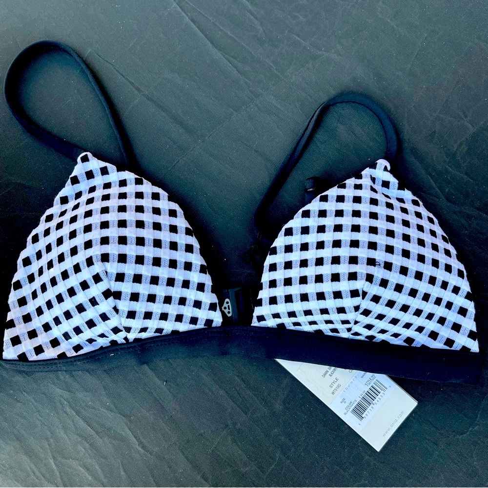 NWT Bikini top